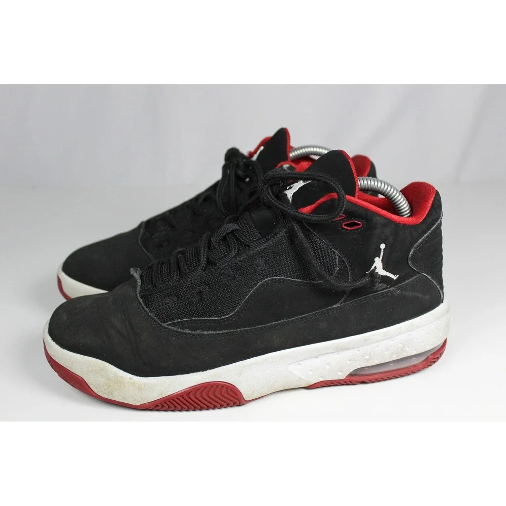 Jordan Max Aura 2 Mens Basketball Shoes Black Red White CK6636-006 Size 10.5